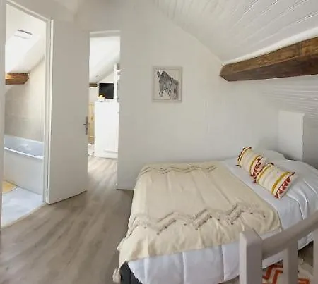 Charmante Maison Cosy A Villabe-hyper Centre-gare-wifi Villabe